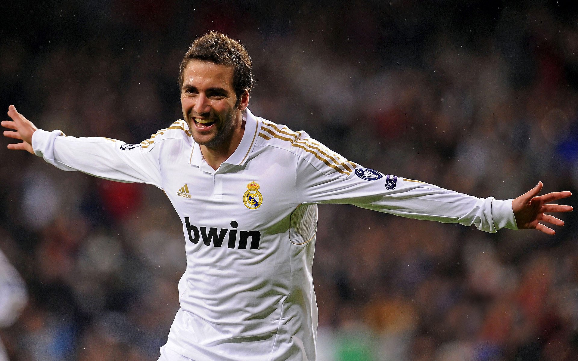 狼队绝地反击，险胜布莱顿，狼队对布莱顿