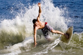 新赛季揭幕战 吸引万人围观 瞩目zhan，新赛季预告