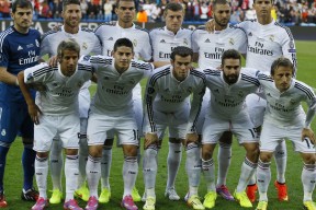 开云真人娱乐官网-中国队前锋洛佩斯在巴黎奥运会上表现出色，足球运动员洛佩斯