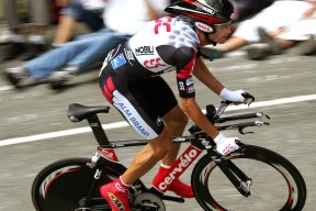 kaiyun 开云体育-_双人舞结合：运动与舞蹈的完美结合比赛_，体育舞蹈的双人配合