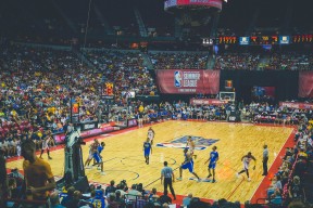 Kaiyun官方登录入口-_快船队奋勇向前，冲刺赛季目标_，快船队宣传片