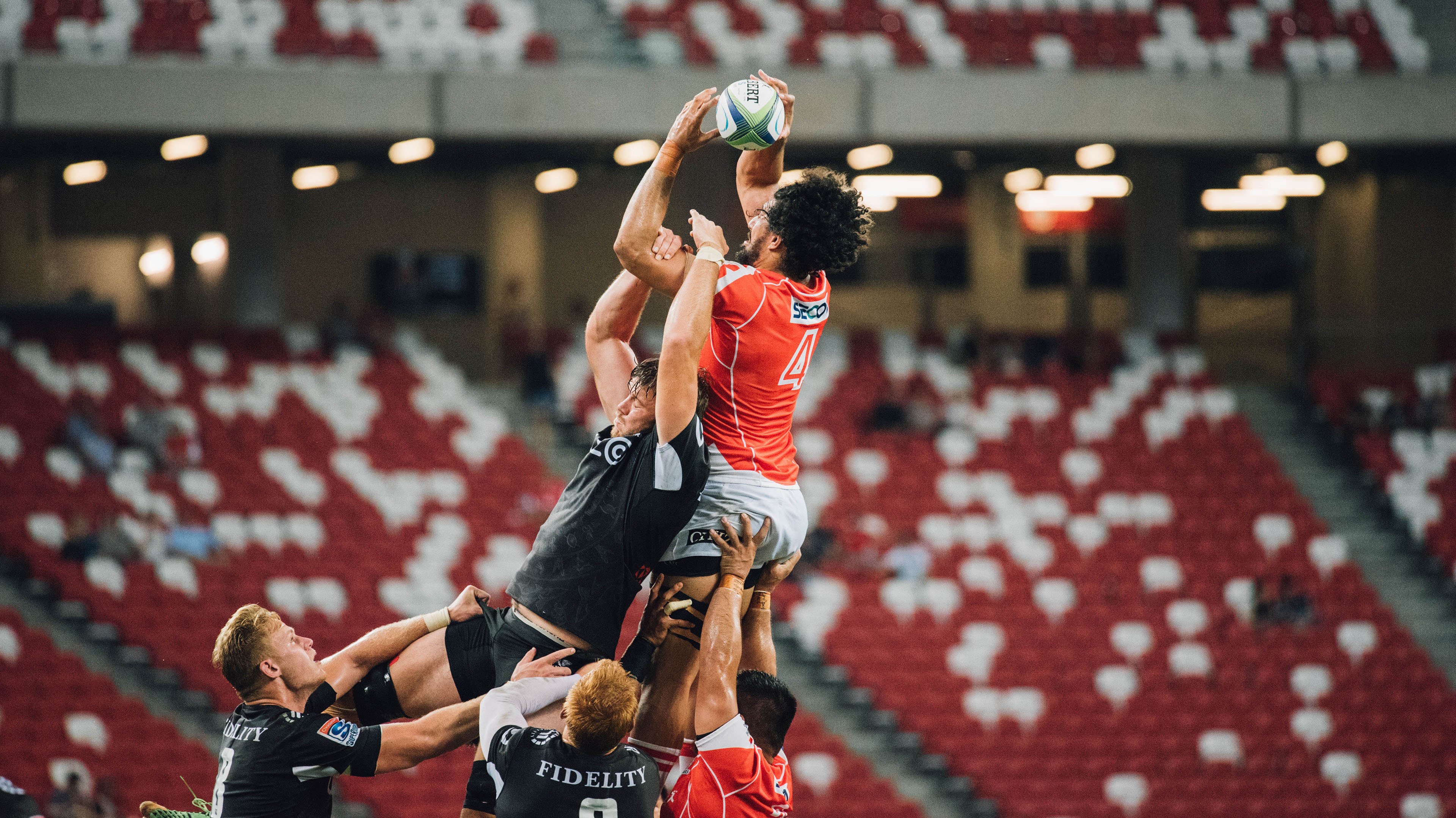 TL战术围绕下路核心展开