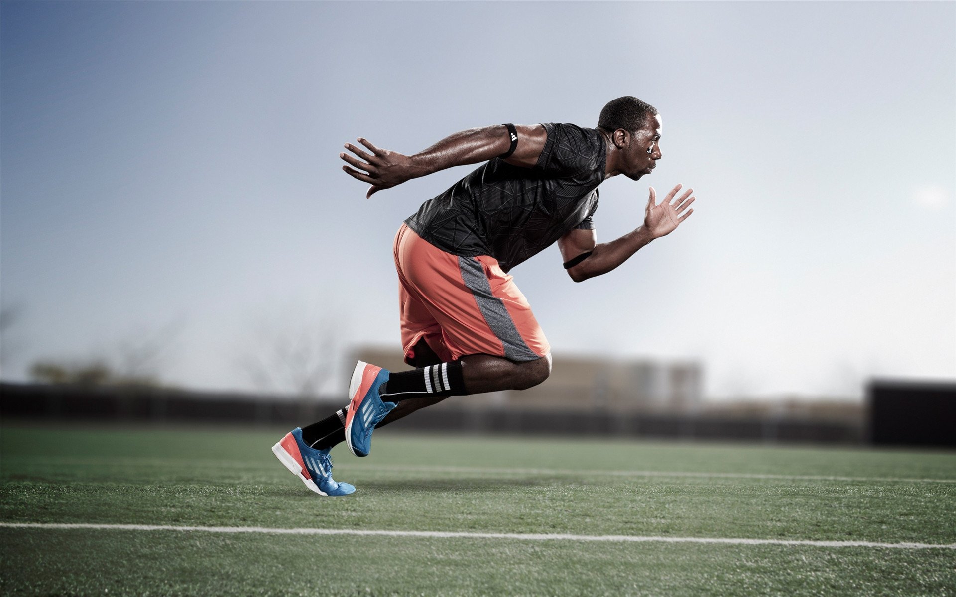 荒野行动“极限突围”线上线下同步开启，荒野行动 模式